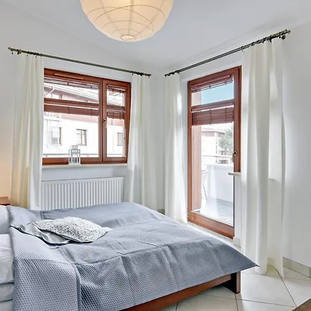 Grand - Neptun Park Sunny 2 Bedrooms Apartment