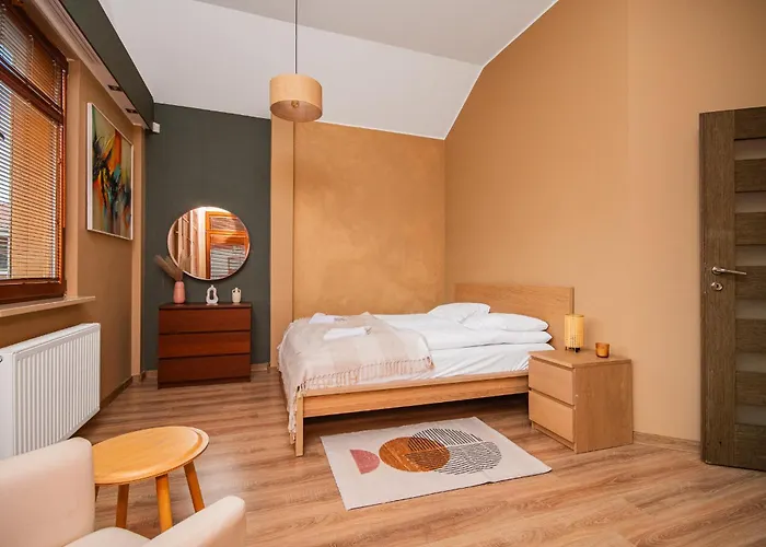 Grand - Neptun Park Sunny 2 Bedrooms Apartment